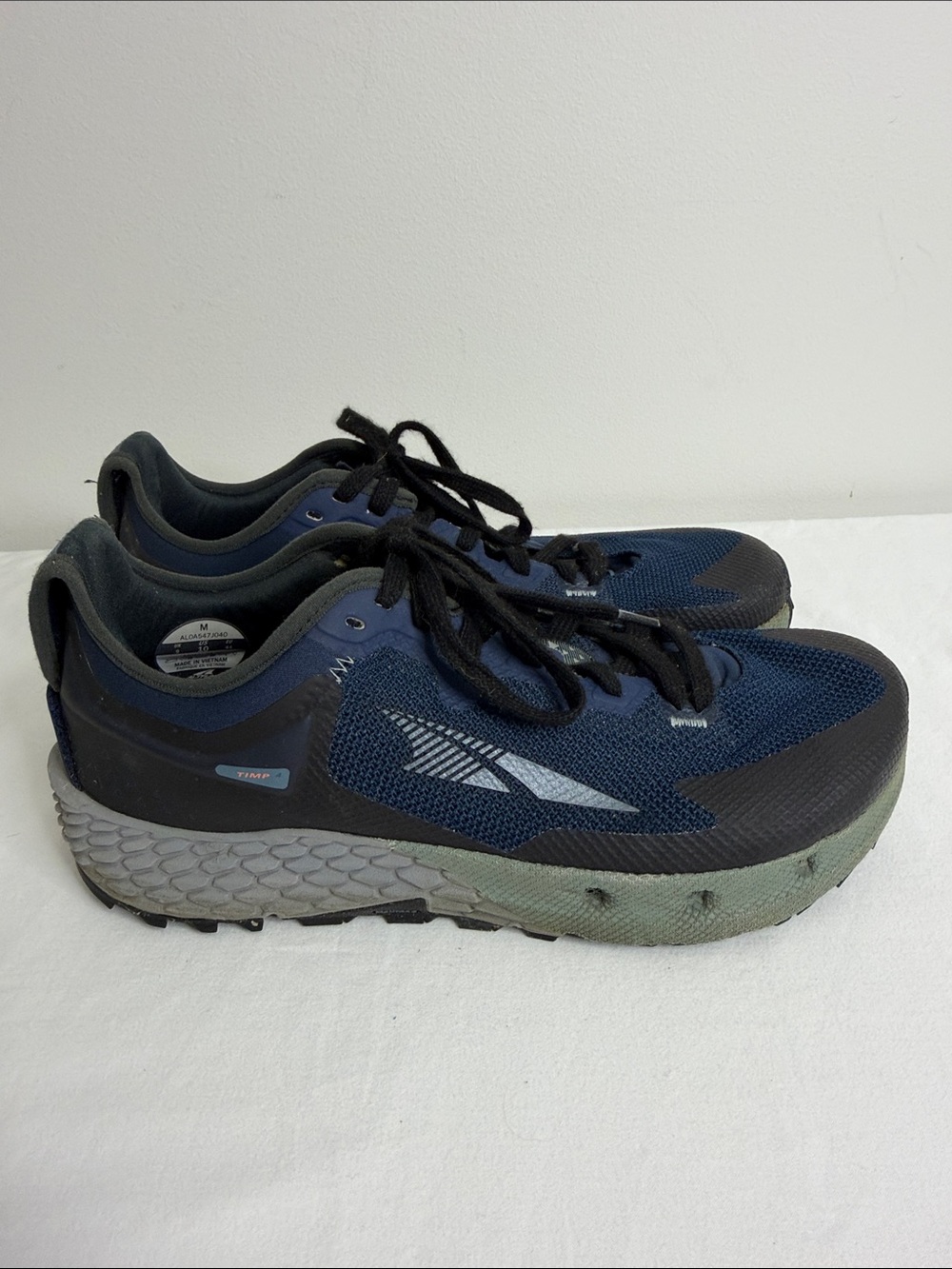 Altra Timp 4 Trail Shoes Men 10 Navy Blue Cushioned Running Terrain Stretch Mesh